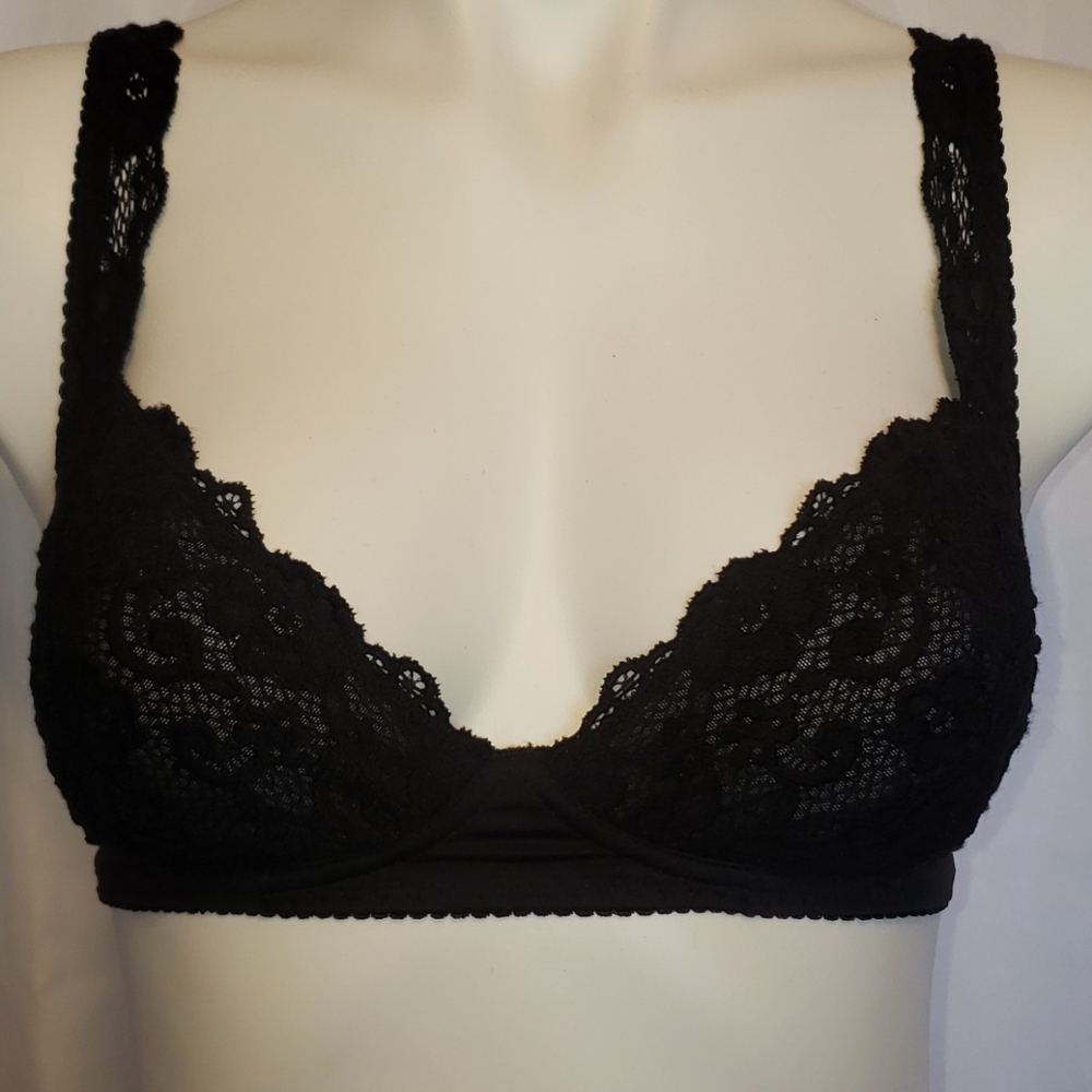 Cosabella size M-M Black Lace Bra - LIKE NEW